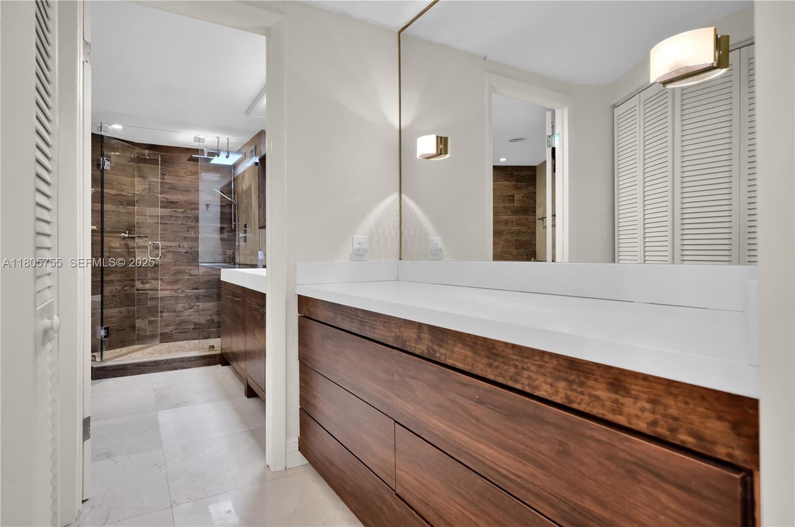 5660 Collins Avenue 15B, Miami Beach, FL 33140 photo 10