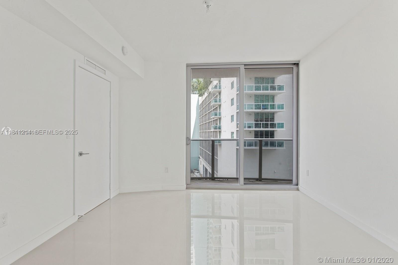 488 NE 18th Street 501, Miami, FL 33132 photo 24