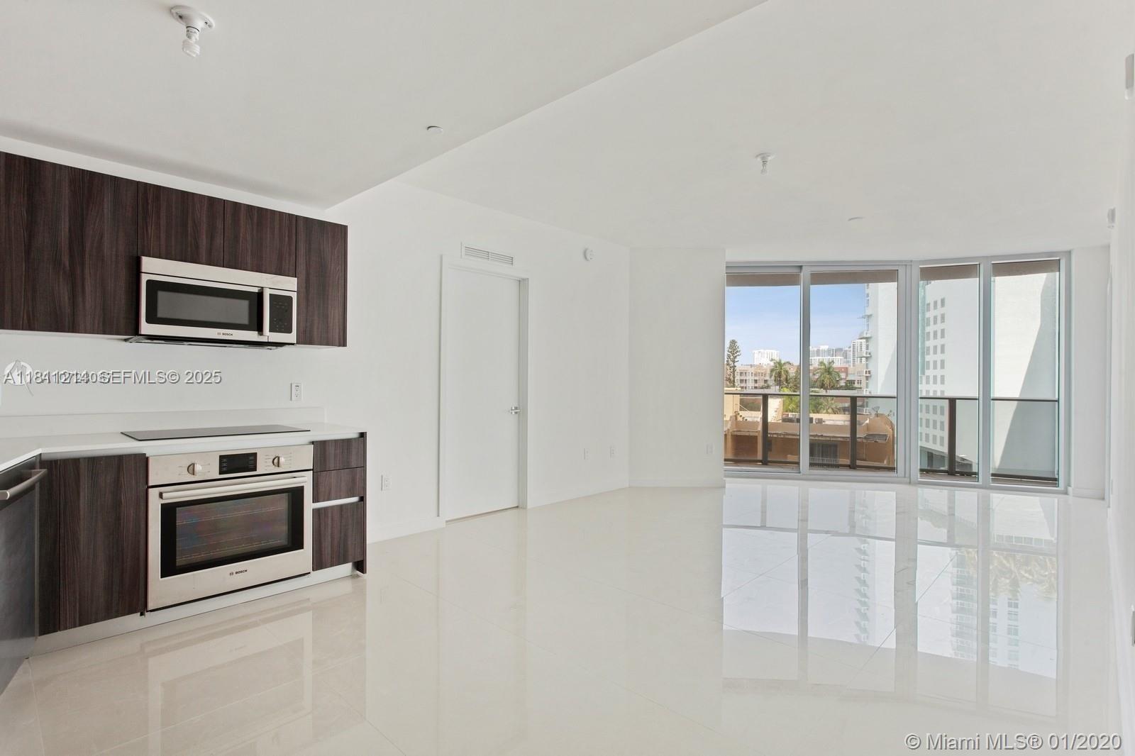 488 NE 18th Street 501 — photo 7