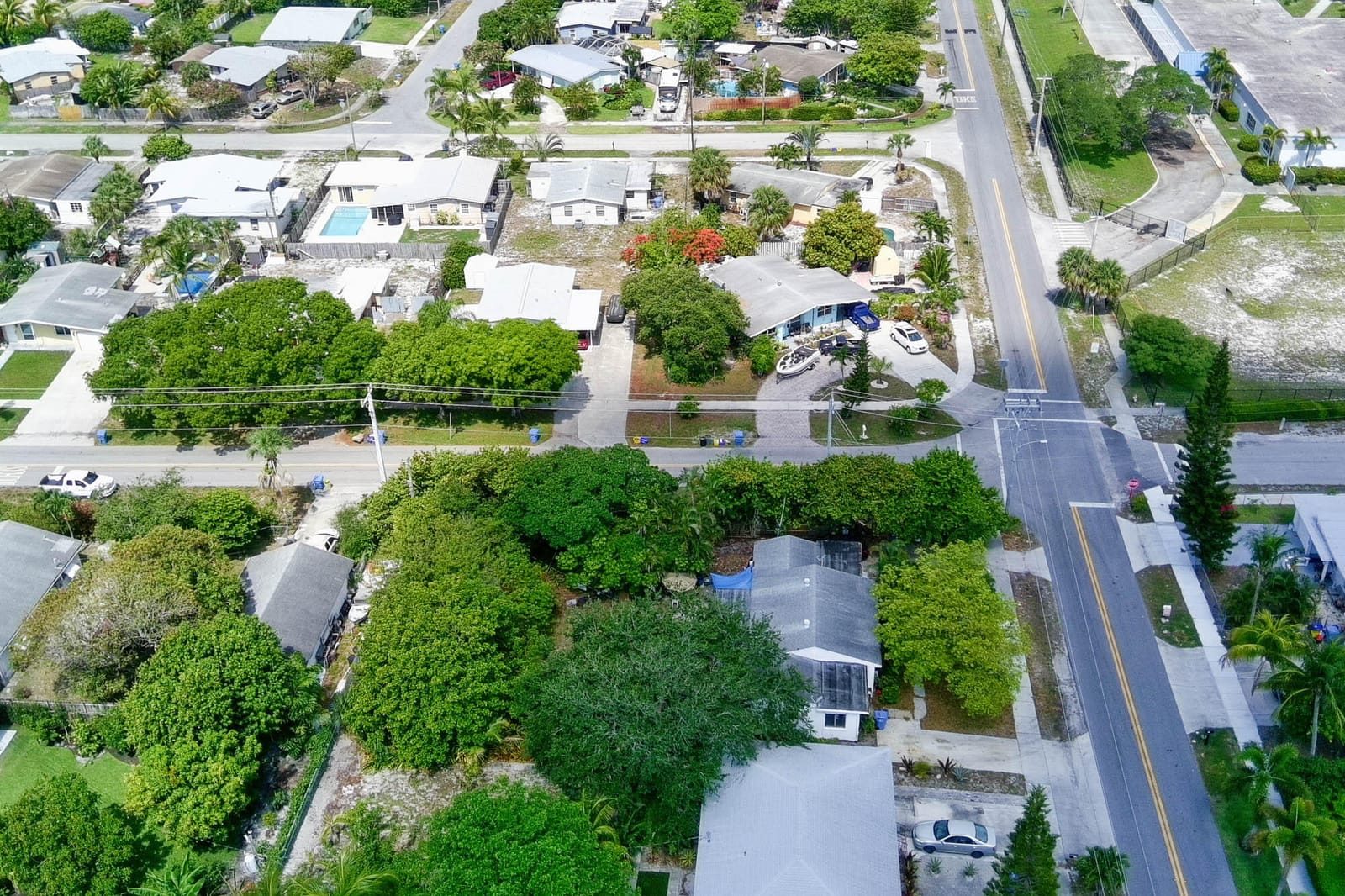 714 W Pine Street E, Lantana, FL 33462 photo 3