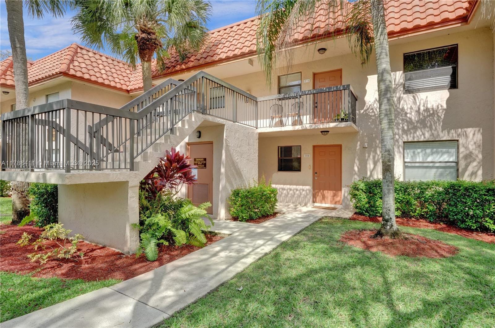 15705 W Waterside Circle 104, Sunrise, FL 33326