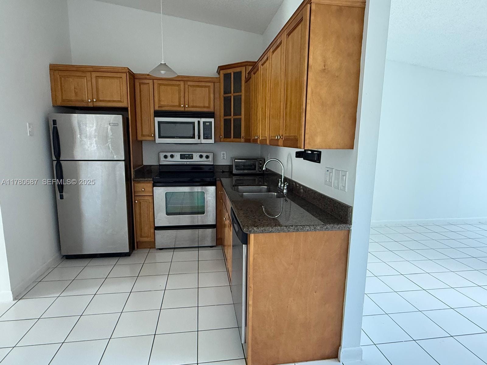 6720 NW 166th Terrace 401 — photo 7