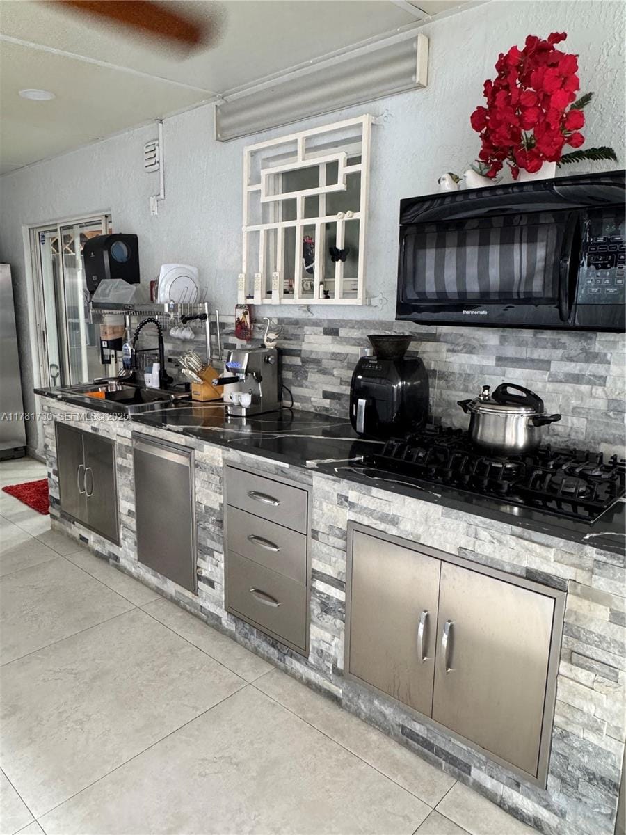 2246 W 74th Street 101-10, Hialeah, FL 33016 photo 27