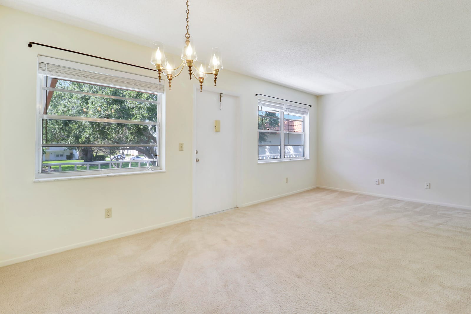1225 NW 21st Street 10-1012 — photo 7