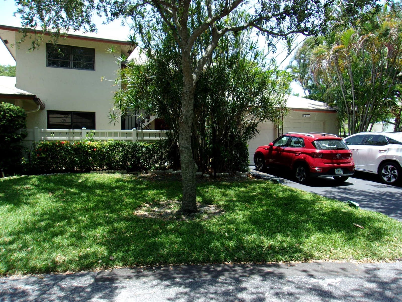 1779 NE 40th Place 401, Pompano Beach, FL 33064