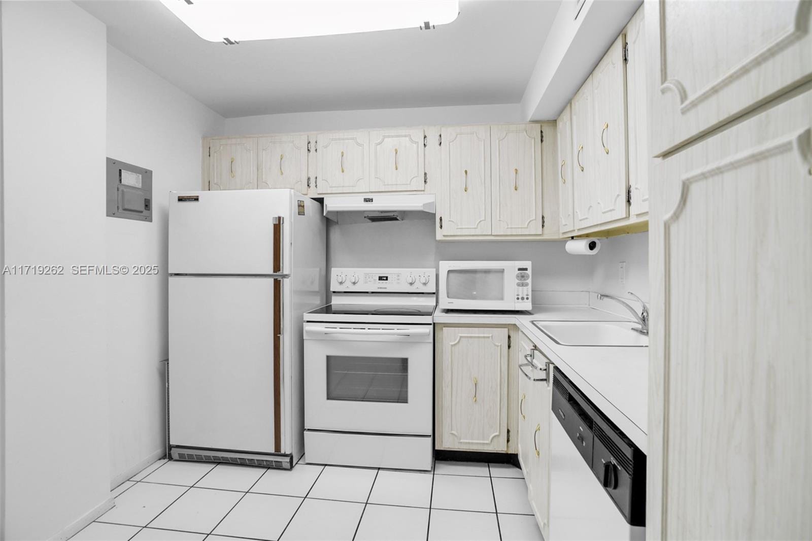 6700 Cypress Road 412, Plantation, FL 33317 photo 6