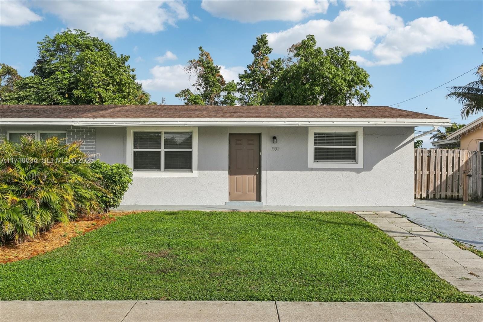 1932 SW 69th Avenue, North Lauderdale, FL 33068