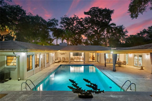 5465 Banyan Trail, sold in Palm Vista, Coral Gables, FL