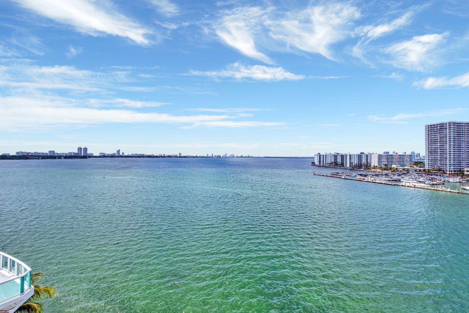2016 Bay Drive 907, Miami Beach, FL 33141 photo 2