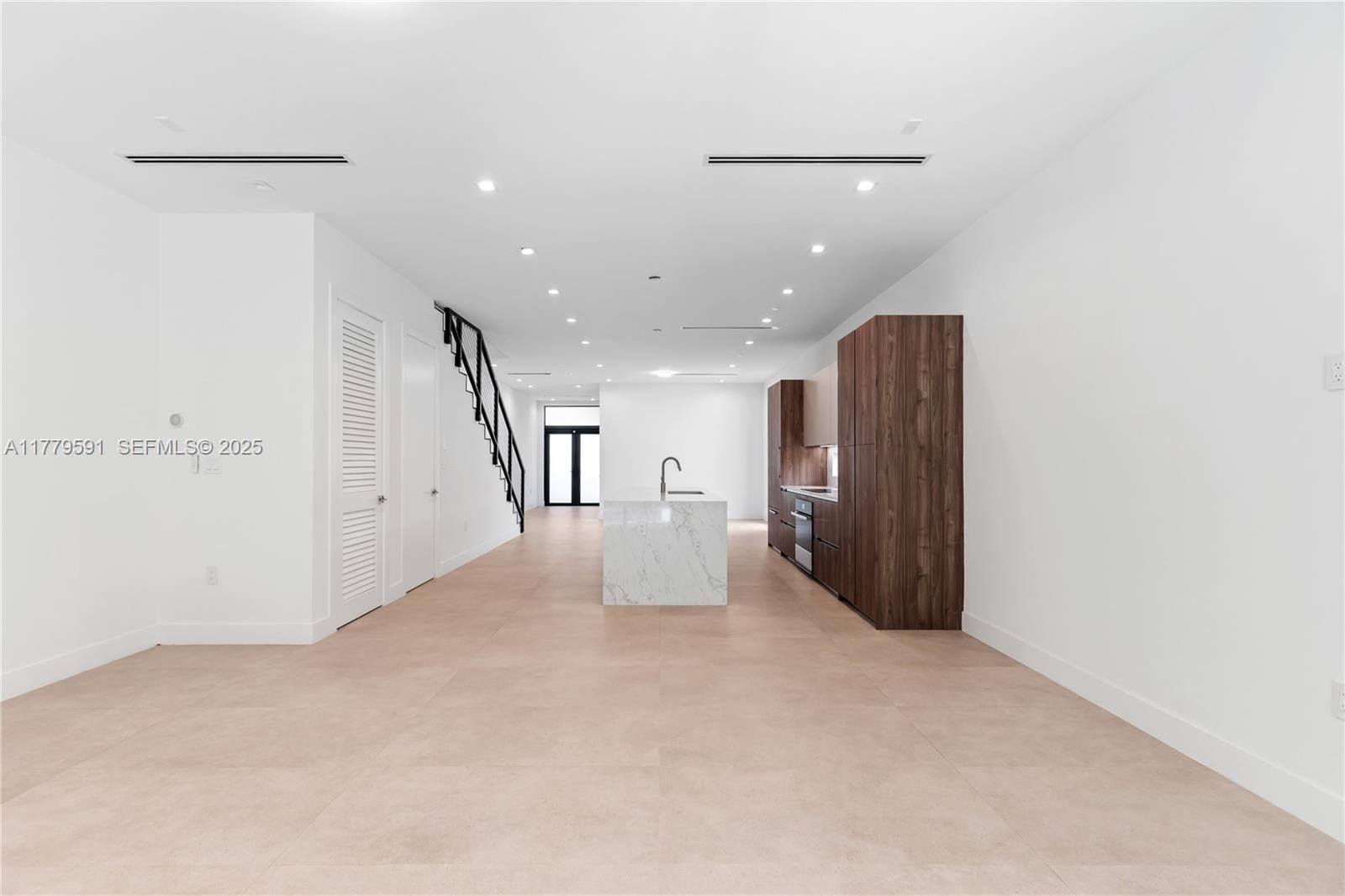 3045 Elizabeth Street 3045, Miami, FL 33133 photo 14