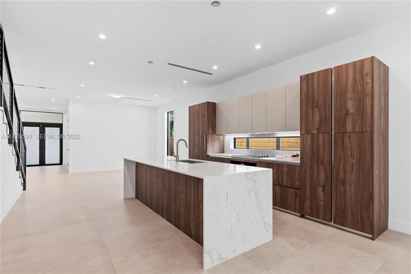 3045 Elizabeth Street 3045, Miami, FL 33133 photo 15