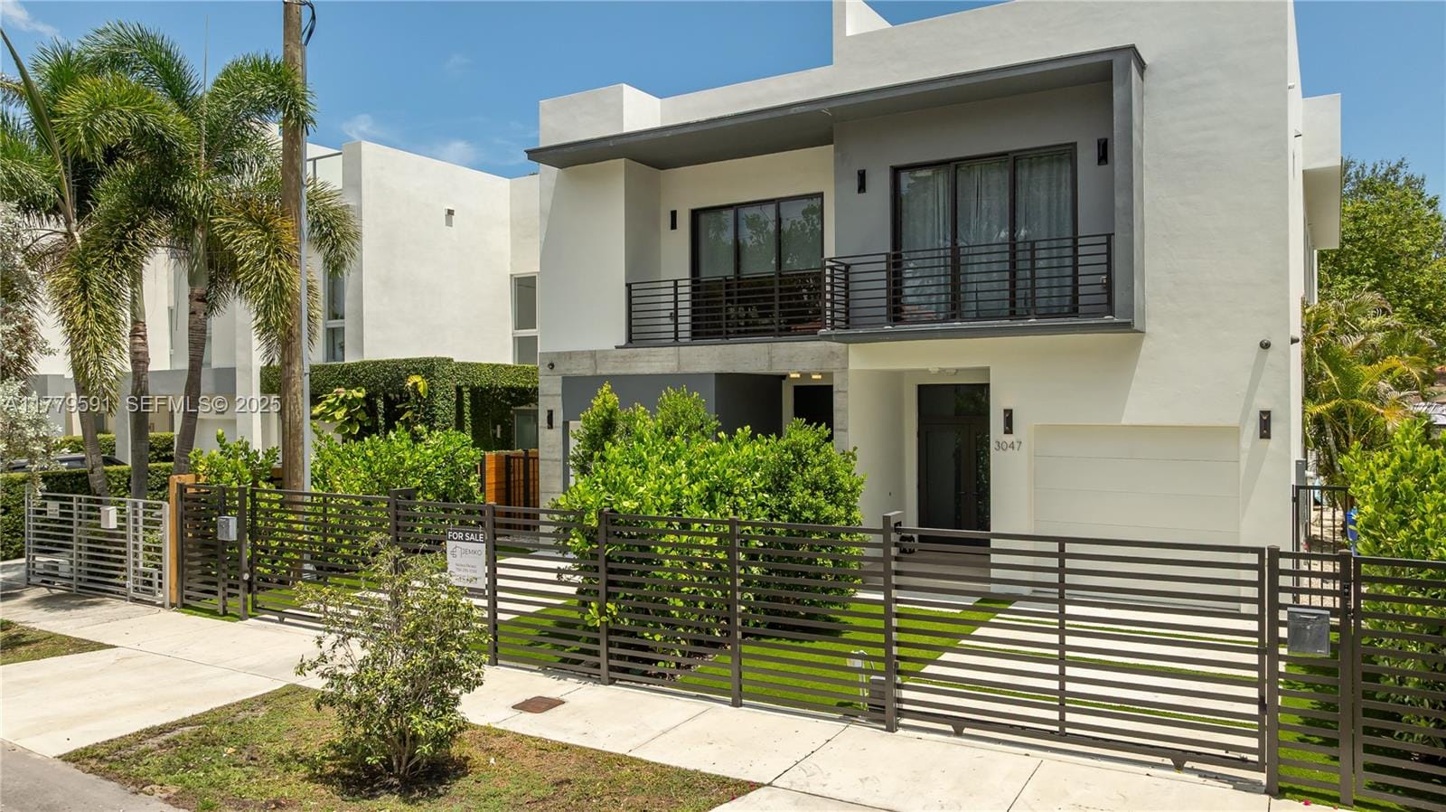 3045 Elizabeth Street 3045, Miami, FL 33133 photo 3