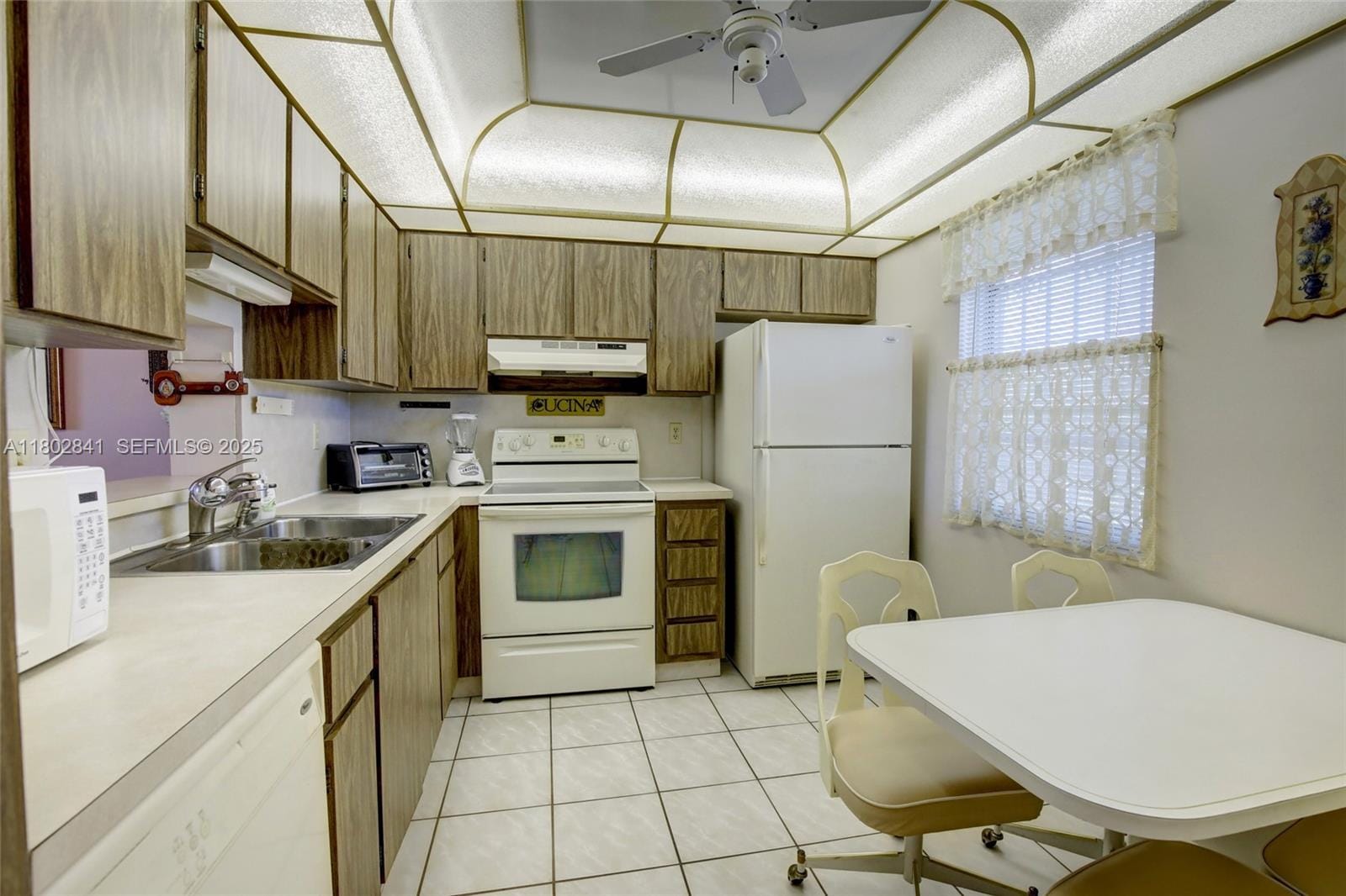 424 SE 10th Street 405, Dania Beach, FL 33004 photo 19