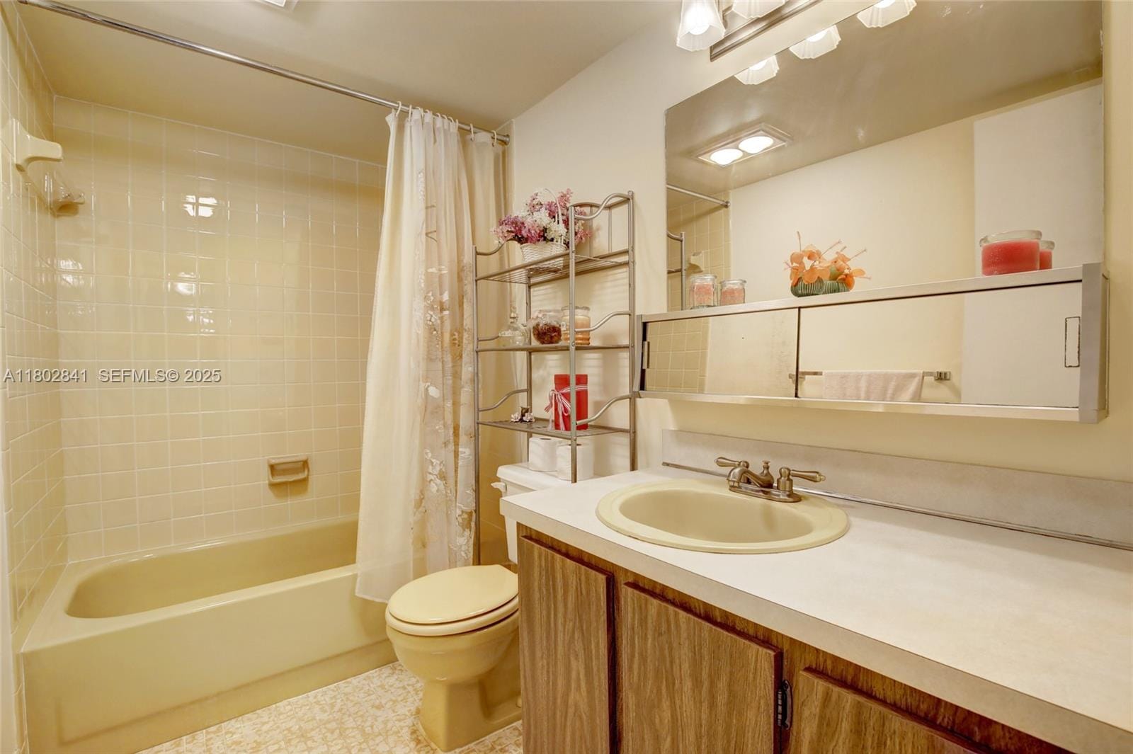 424 SE 10th Street 405 — photo 7