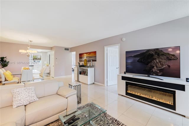 3181 S Ocean Drive 308, sold in Golden View Condo, Hallandale Beach, FL