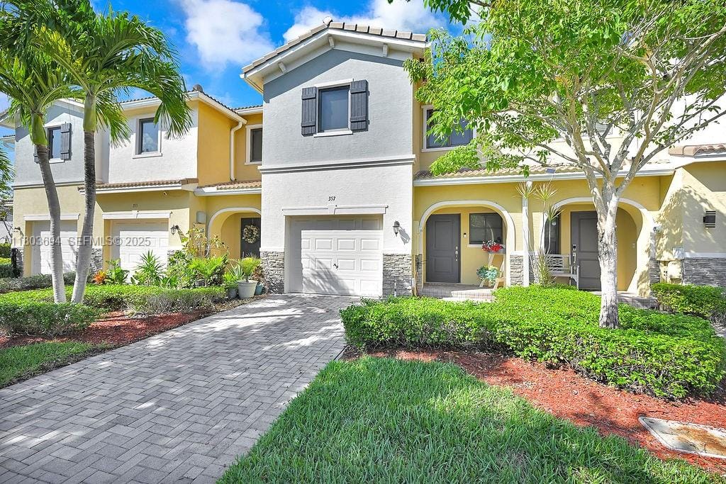 357 NE 194th Terrace, Miami, FL 33179