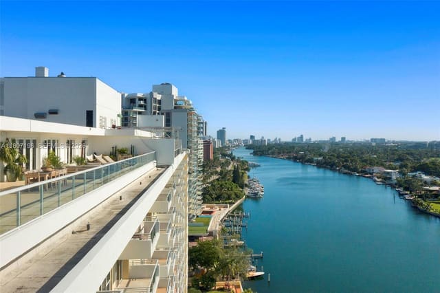 5600 Collins Avenue PH C, sold in 5600 Condo, Miami Beach, FL
