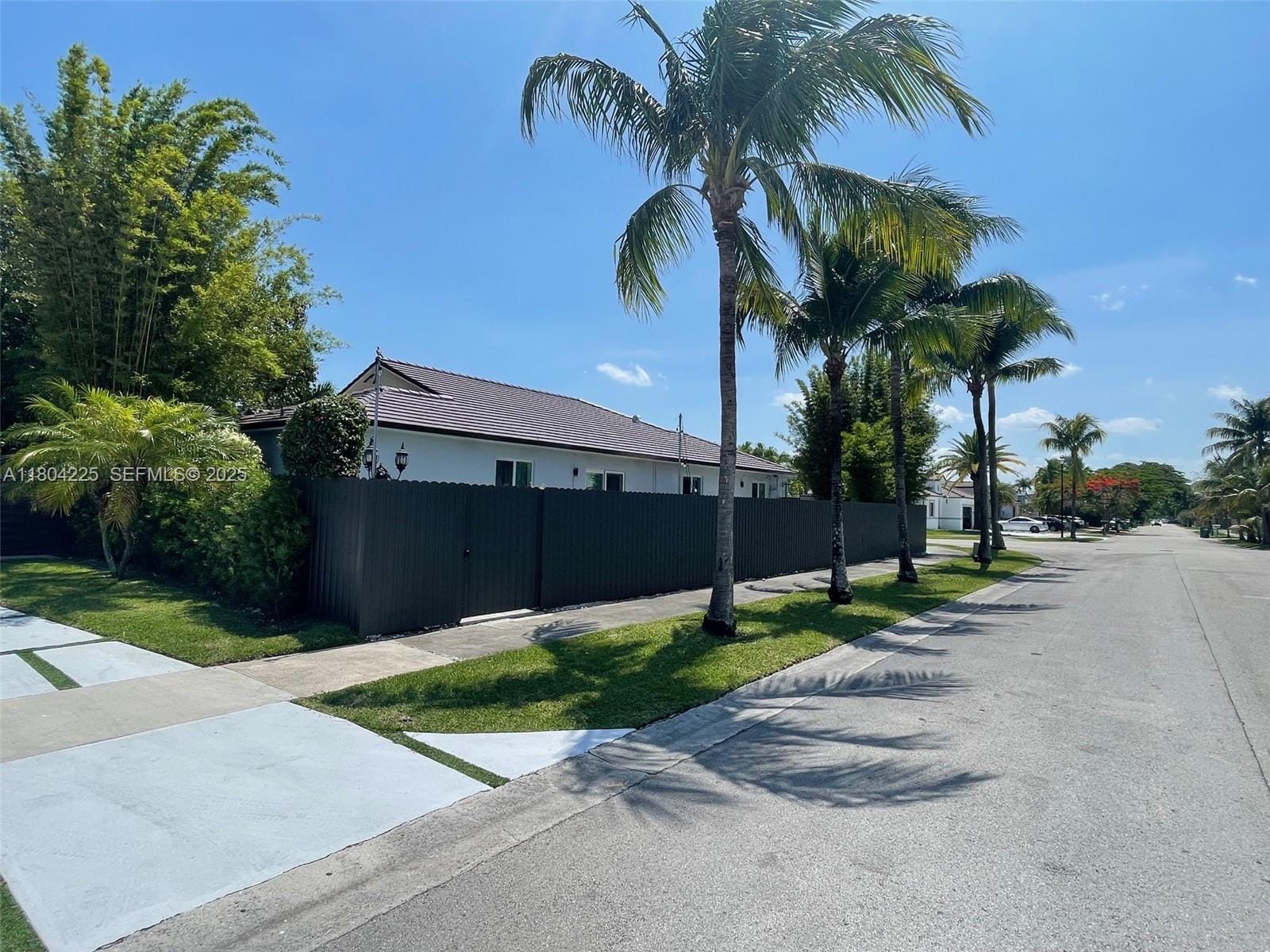 17201 SW 143rd Court, Miami, FL 33177 photo 4