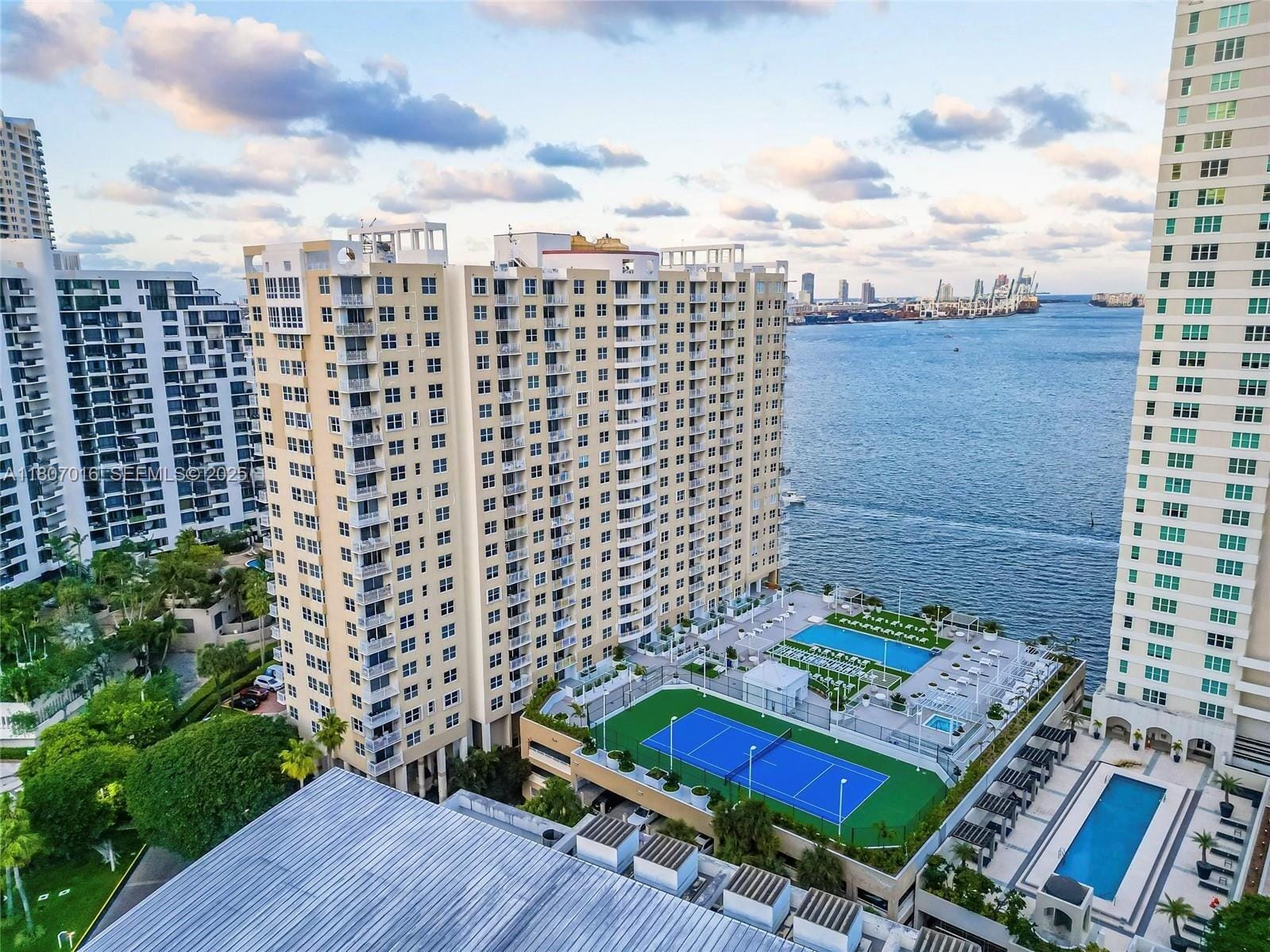 770 Claughton Island Drive 1409, Miami, FL 33131 photo 21