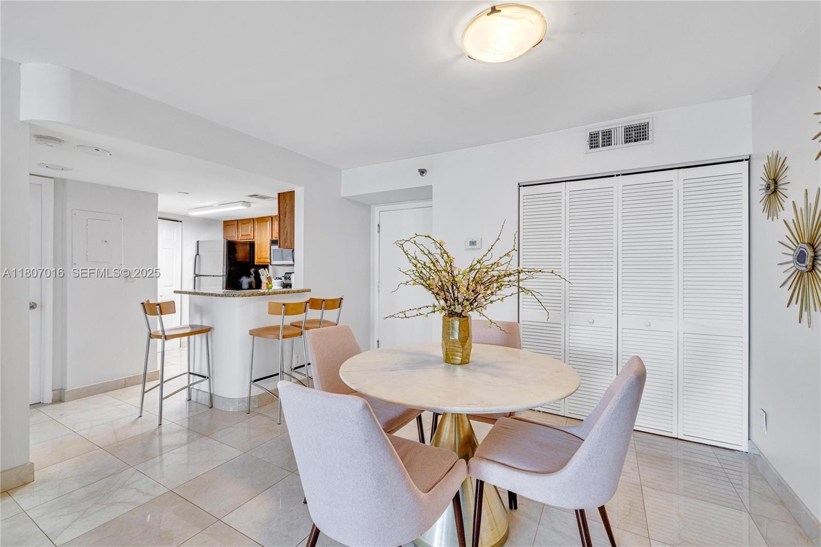 770 Claughton Island Drive 1409, Miami, FL 33131 photo 4
