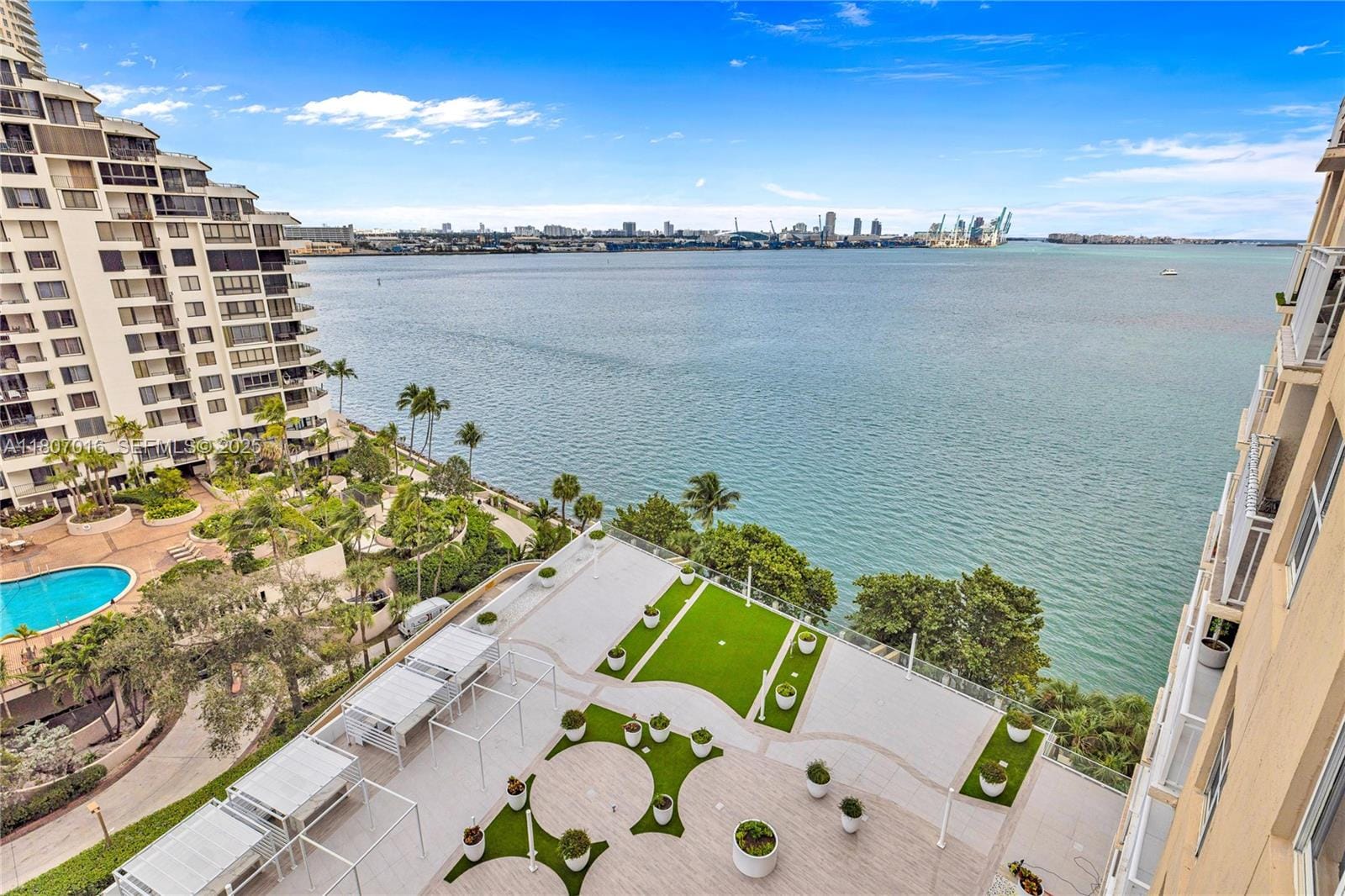 770 Claughton Island Drive 1409, Miami, FL 33131 photo 9