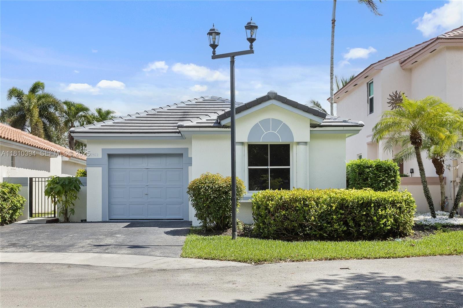 7572 NW 3rd Street, Plantation, FL 33317 photo 2
