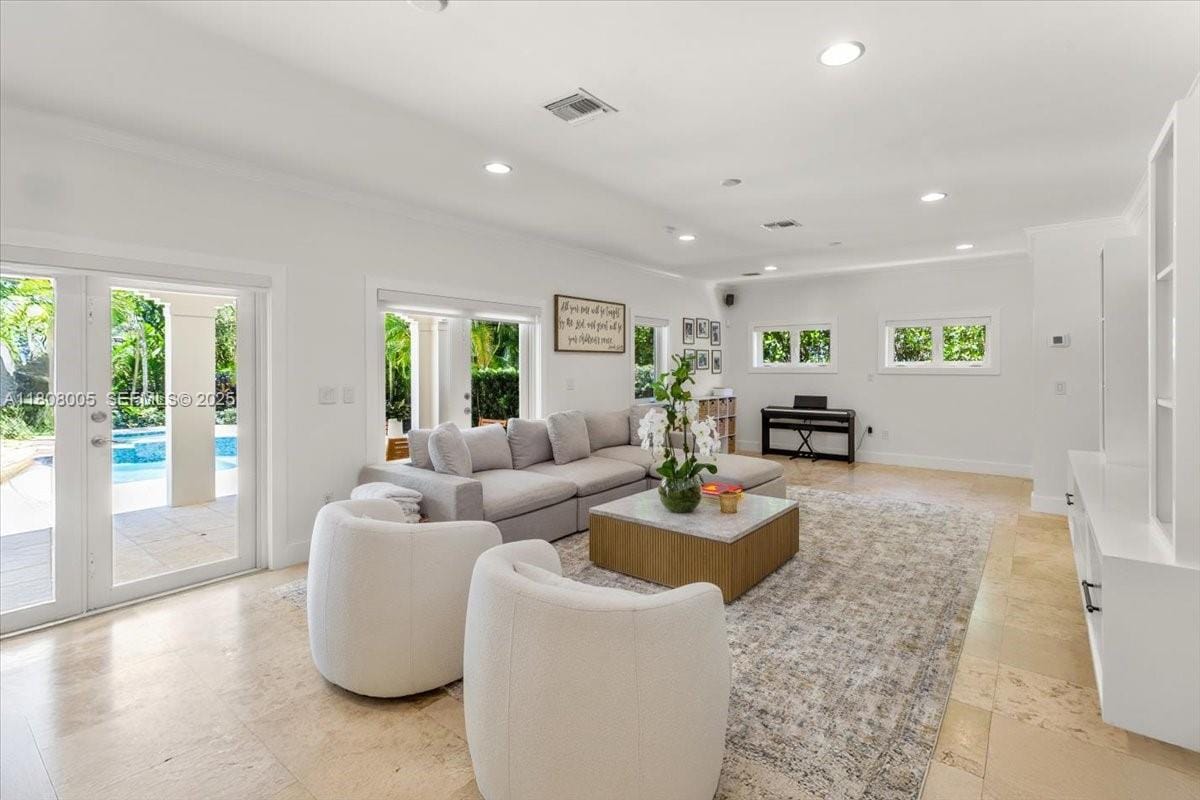 1126 Manati Avenue, Coral Gables, FL 33146 photo 20