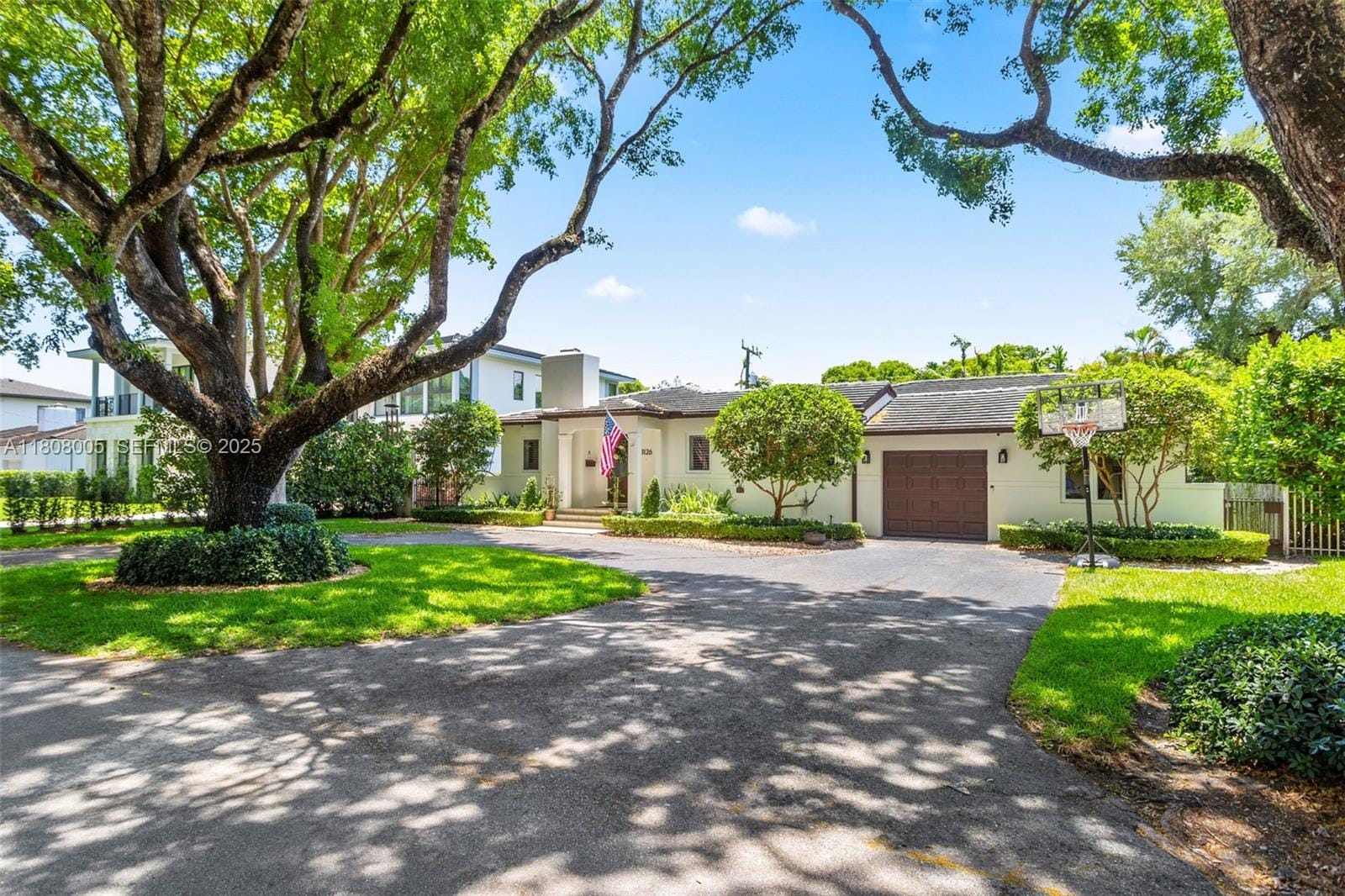 1126 Manati Avenue, Coral Gables, FL 33146 photo 6