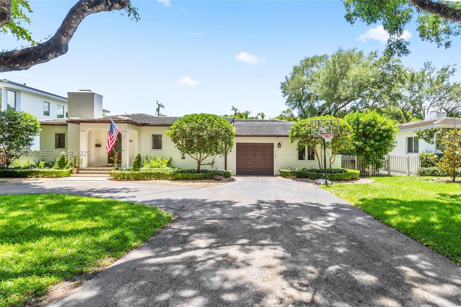 1126 Manati Avenue, Coral Gables, FL 33146 photo 9