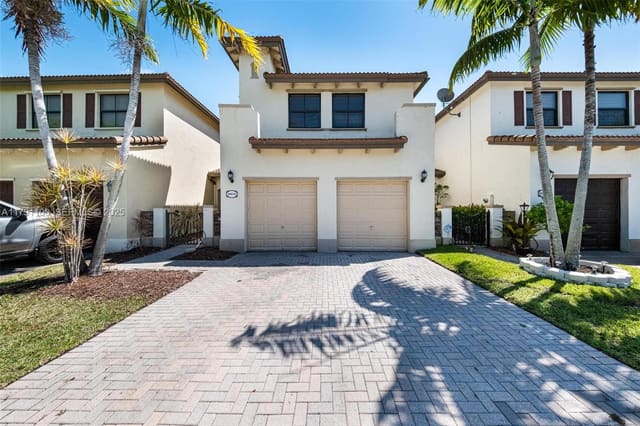 8904 SW 229th Street, Cutler Bay, FL 33190