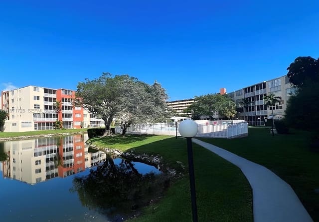 1680 NE 191st Street 411-2, sold in Jade Winds Group Allamand, Miami, FL