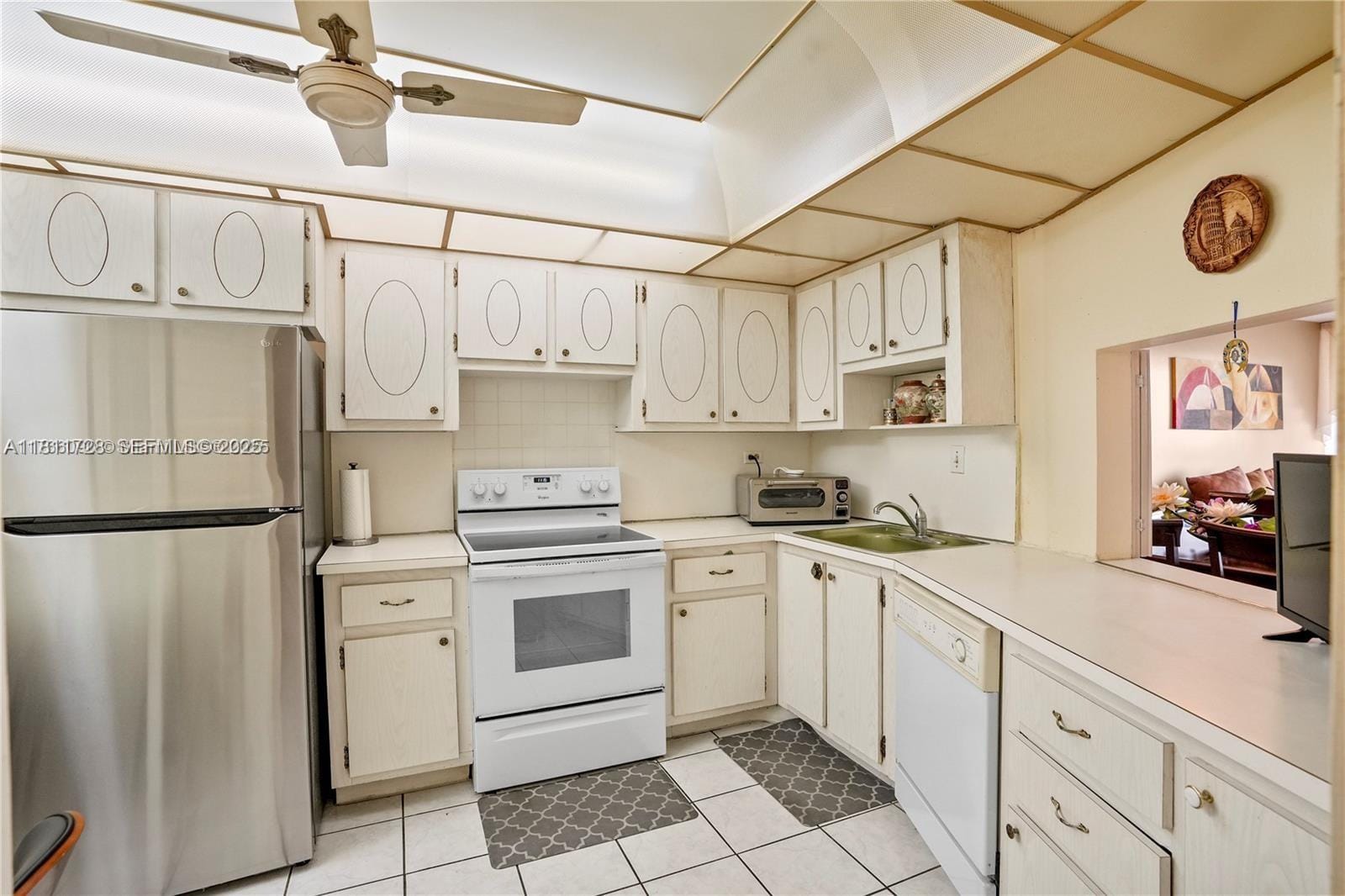 1680 NE 191st Street 411-2, Miami, FL 33179 photo 7