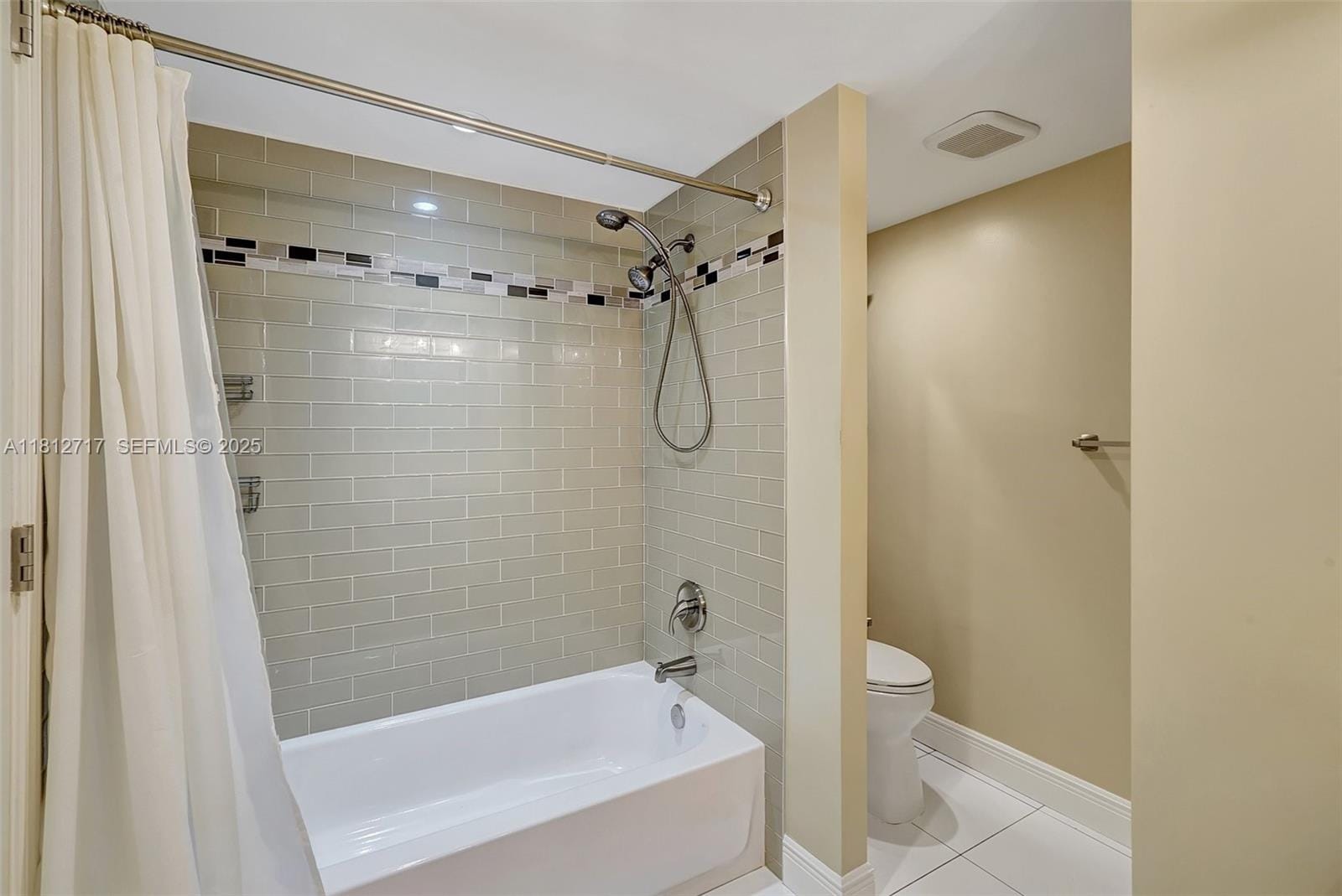 15461 Kippford Court, Miami Lakes, FL 33014 photo 22