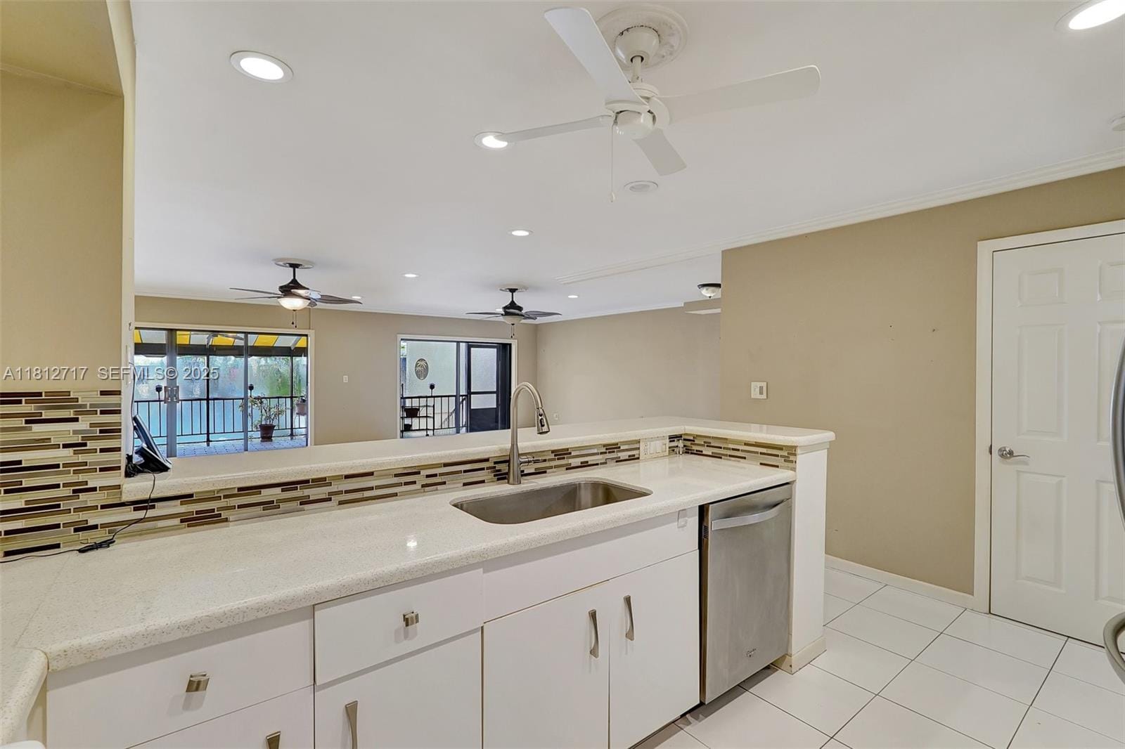 15461 Kippford Court, Miami Lakes, FL 33014 photo 29