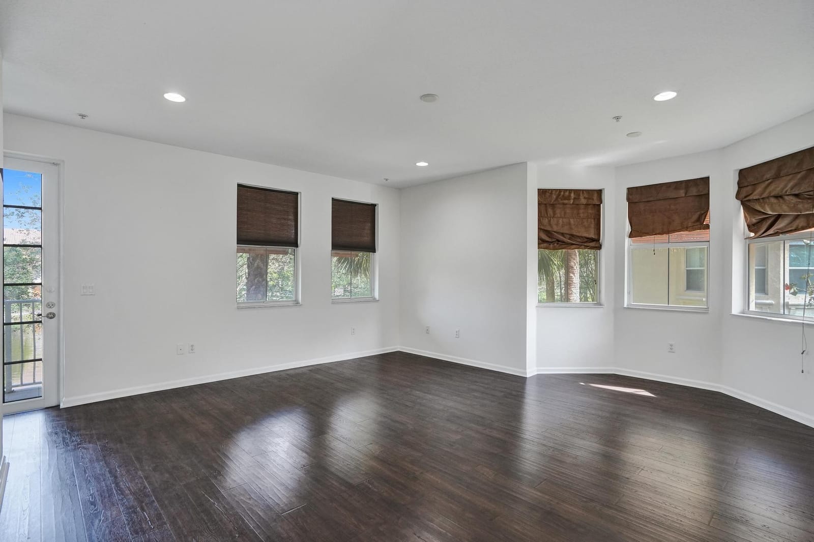 3915 Passion Flower Road 3915 — photo 5