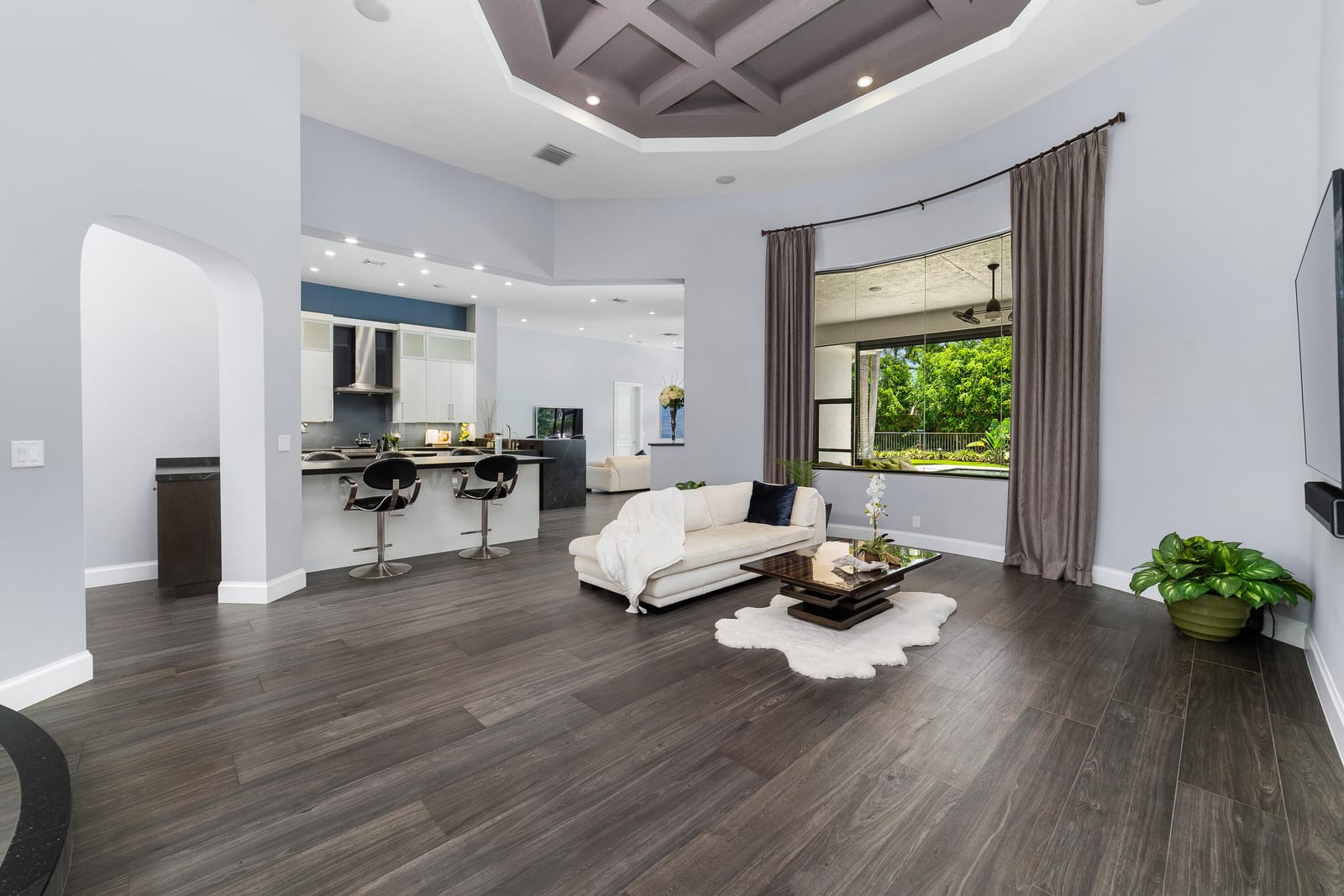 10652 Versailles Boulevard, Wellington, FL 33449 photo 5