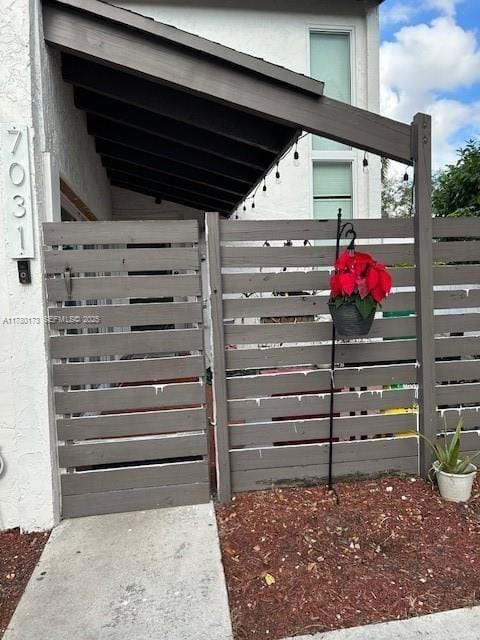 7031 SW 111th Place, Miami, FL 33173