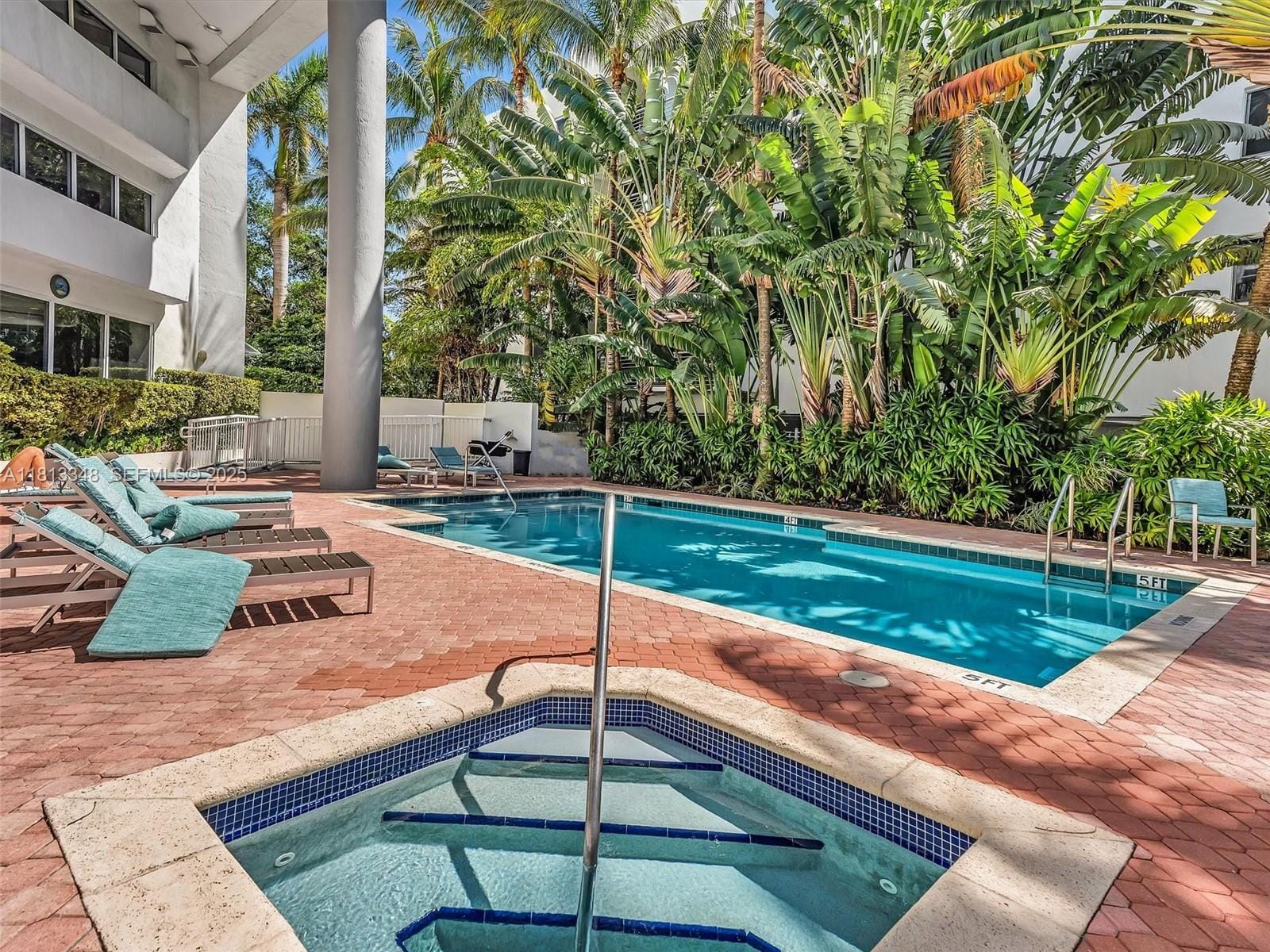 1621 Bay Road 406, Miami Beach, FL 33139 photo 13