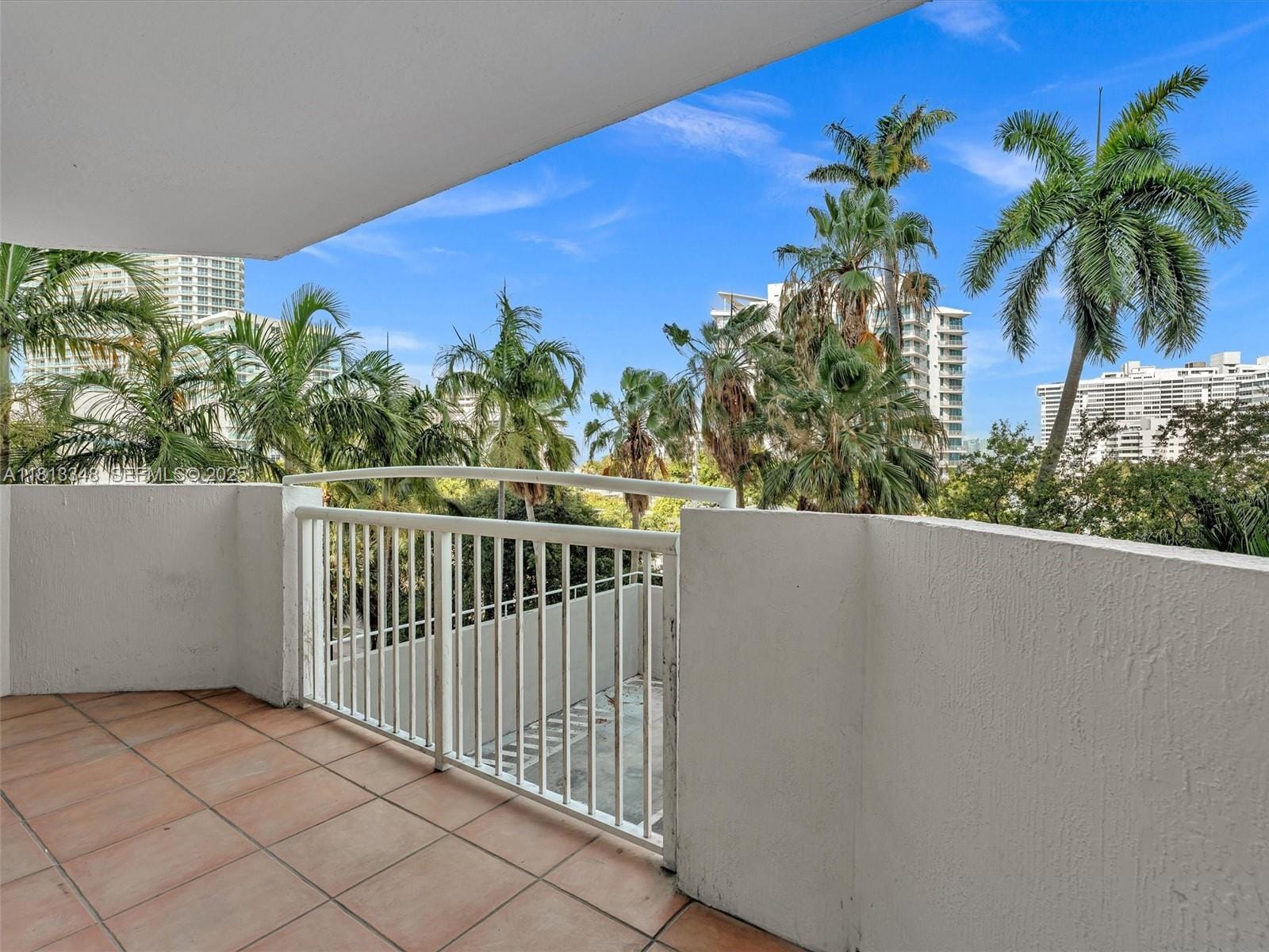1621 Bay Road 406, Miami Beach, FL 33139 photo 6
