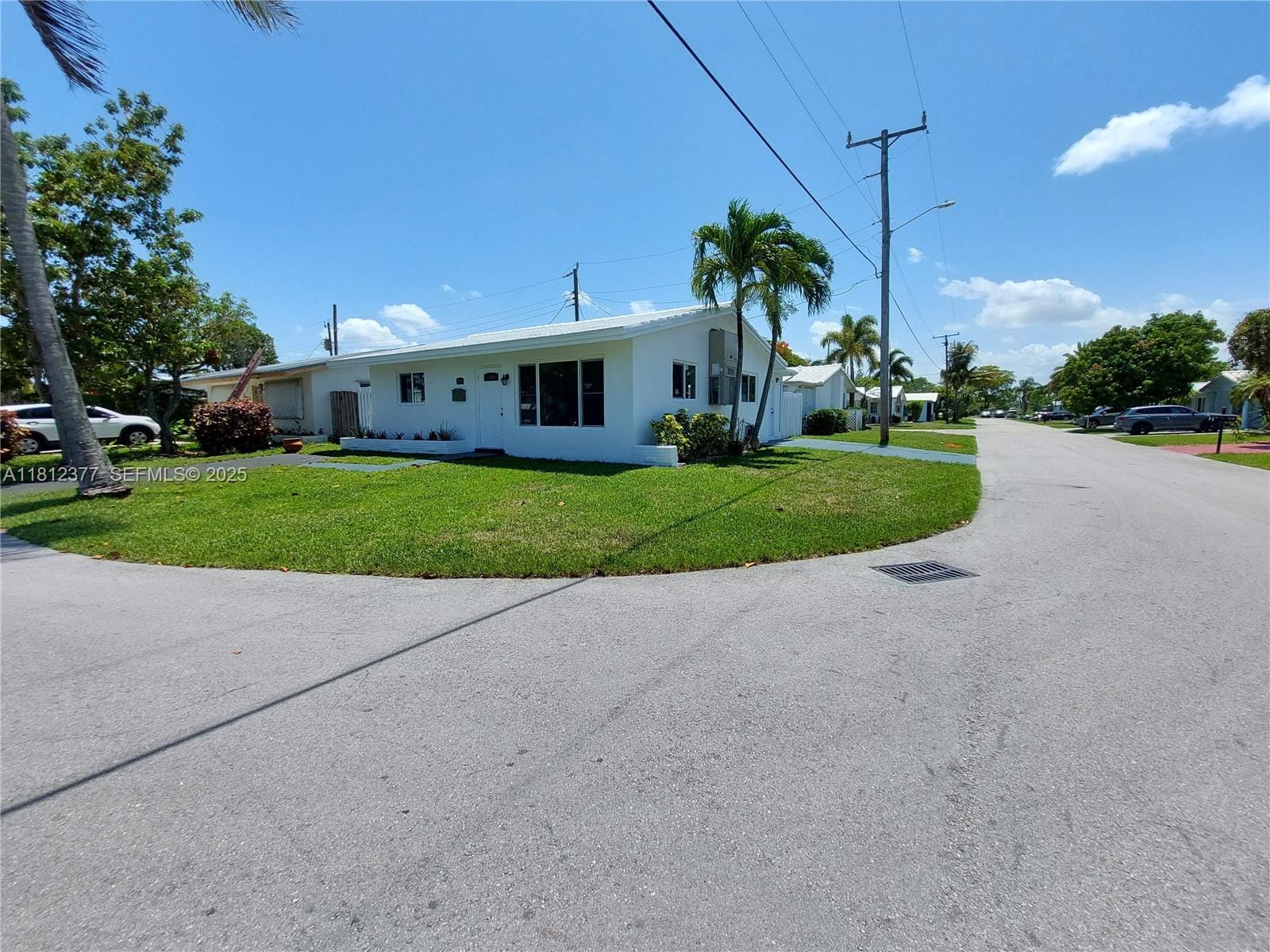 2 bedroom home for sale at 4579 16th, Tamarac, FL 33309 — $349,900