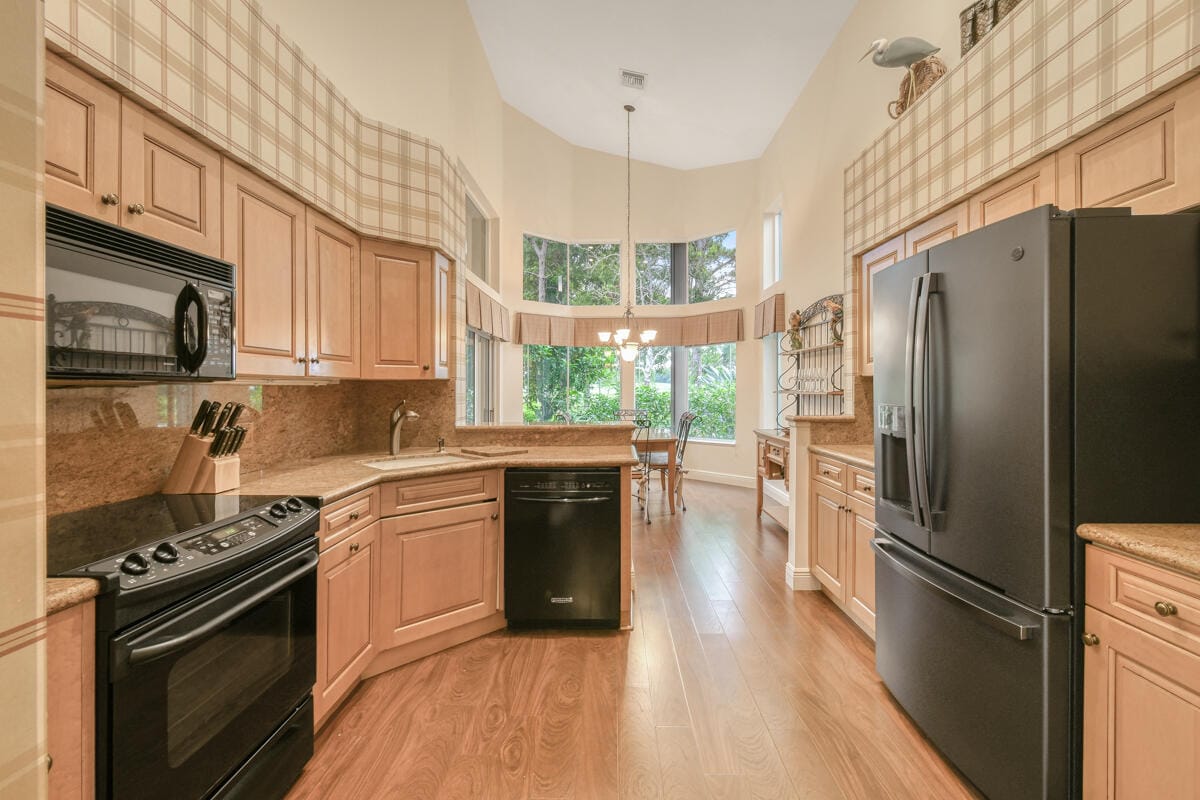 13312 NW Maplewood Road, Palm City, FL 34990 photo 19