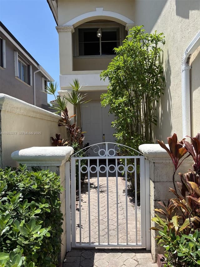 14737 SW 132nd Court, sold in The Point, Miami, FL