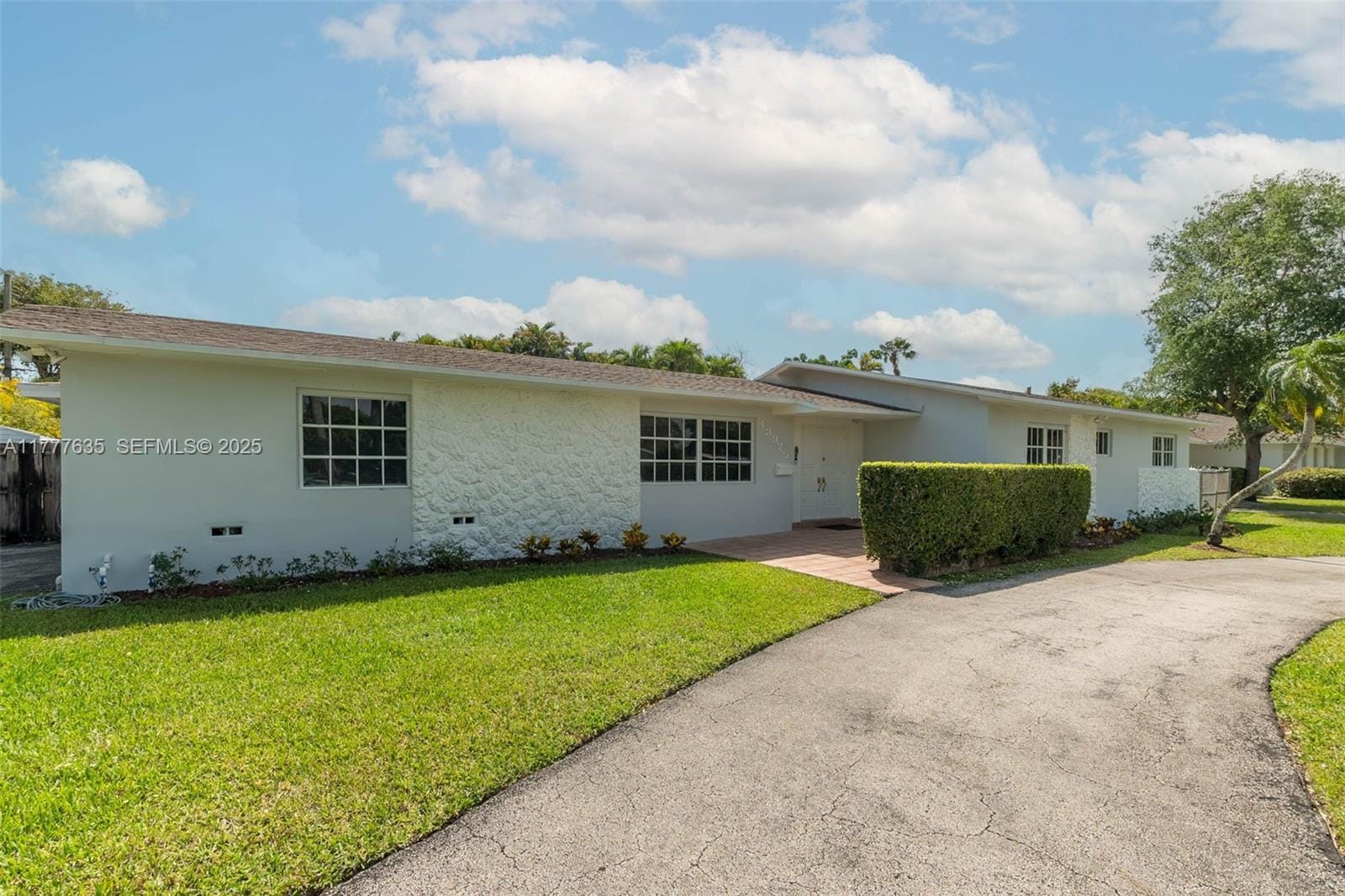 13925 SW 74th Avenue, Palmetto Bay, FL 33158