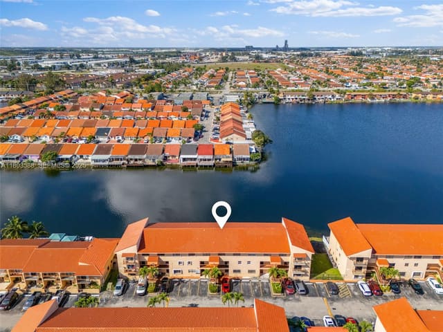 5530 W 26th Court 209, sold in Vista Alegre Townhomes Co, Hialeah, FL