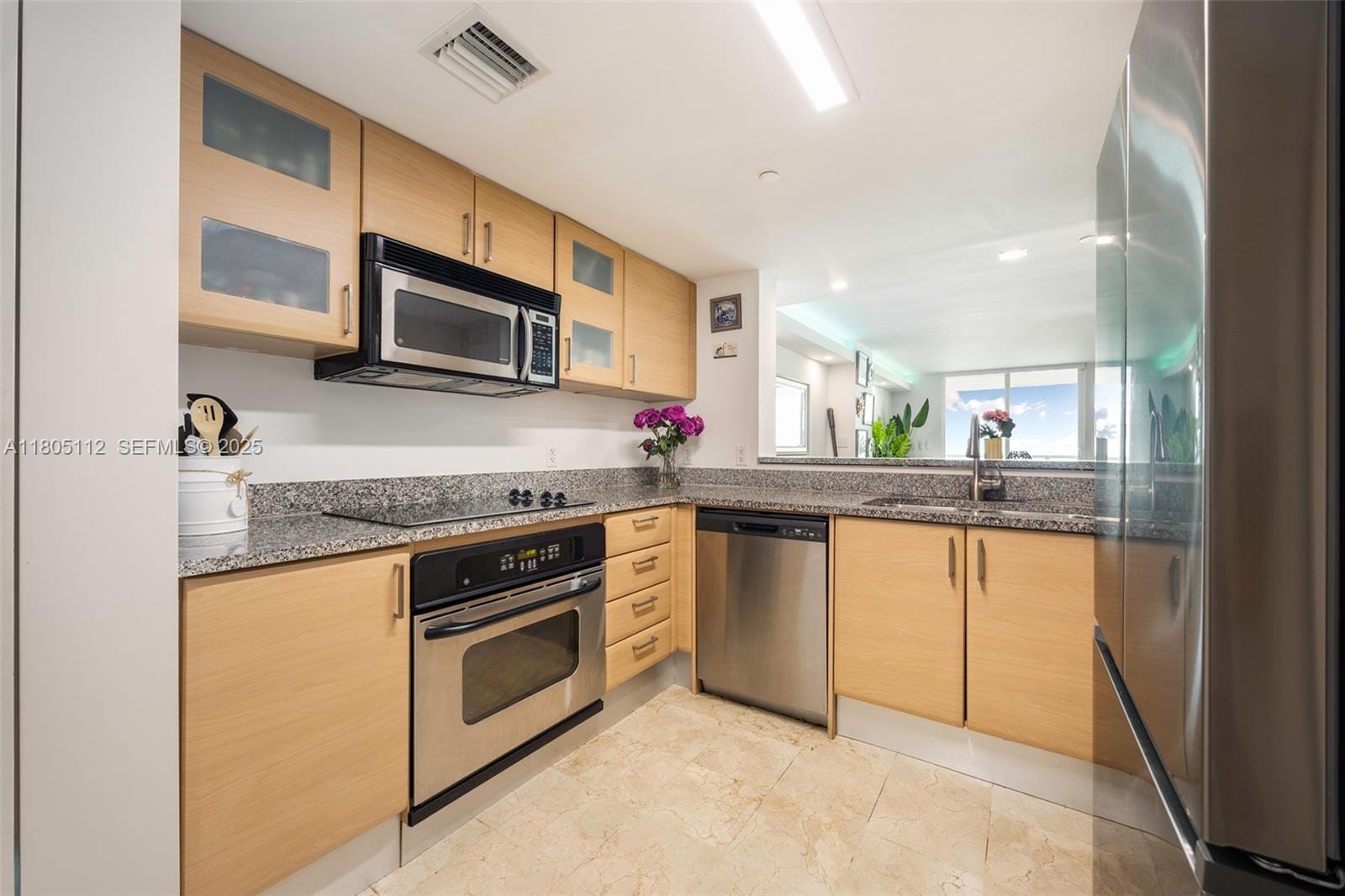 2101 Brickell Avenue 807, Miami, FL 33129 photo 8