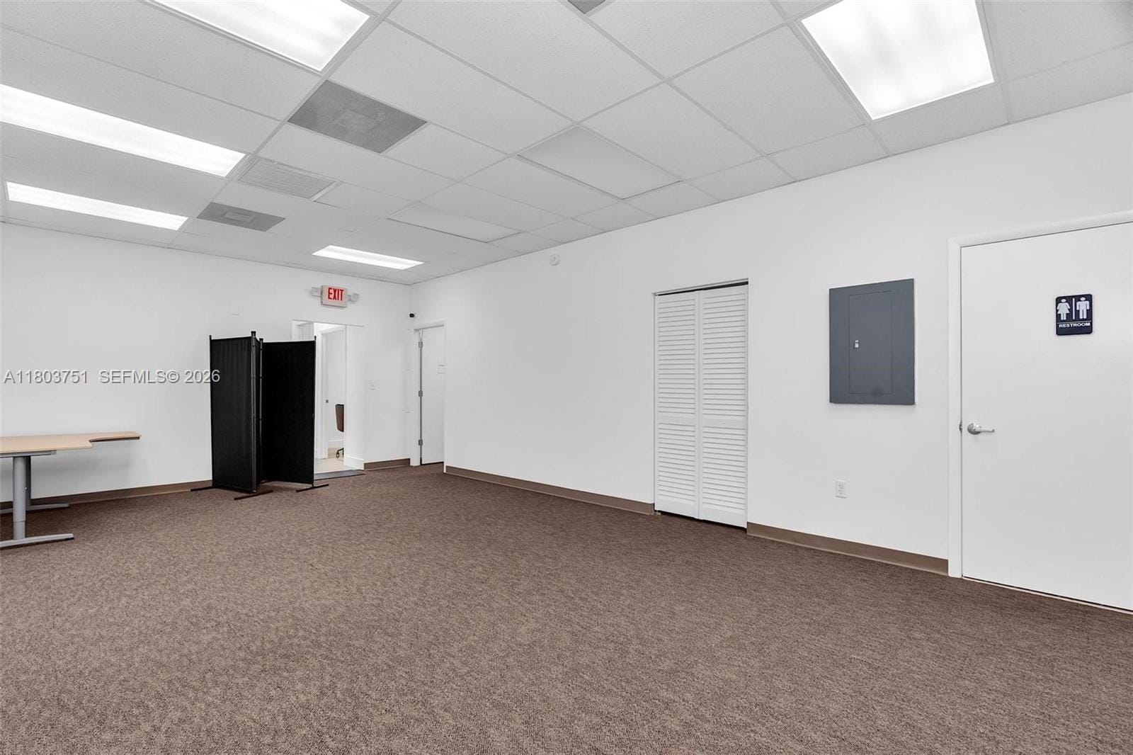 2400 NW 87th Place 24002402, Doral, FL 33172 photo 16