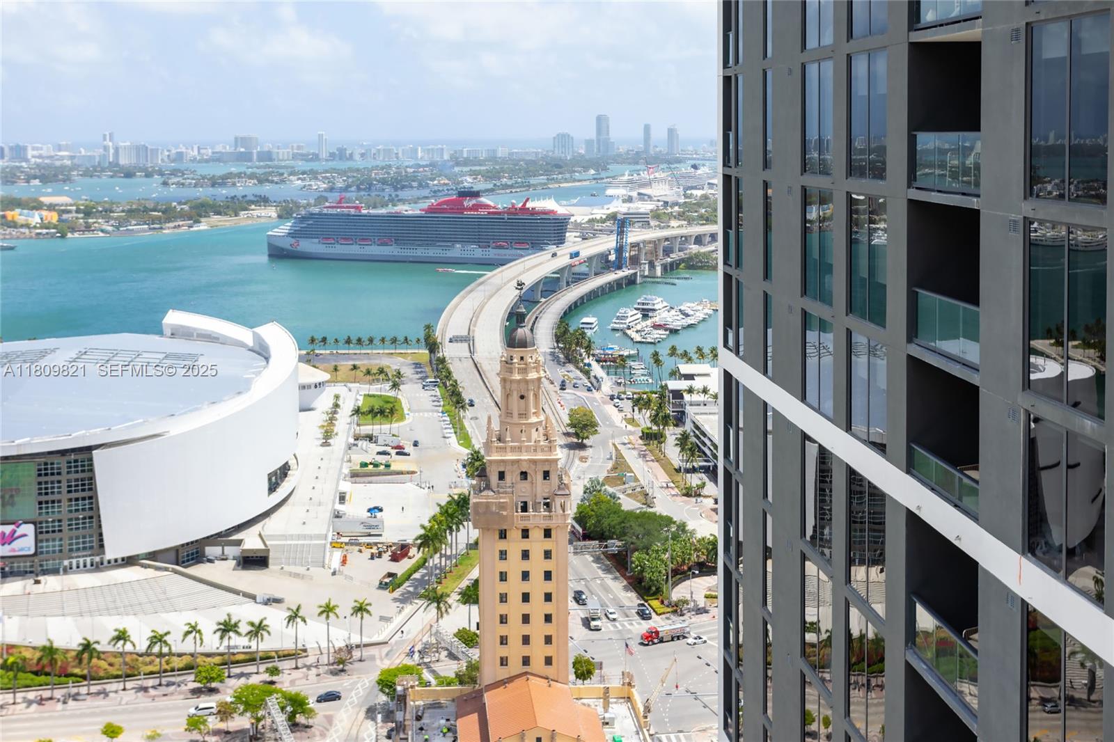 159 NE 6th Street 3001, Miami, FL 33132, Miami