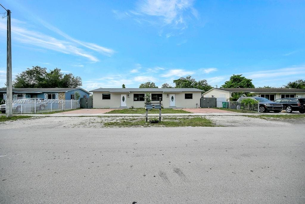 3960 NW 164th Street, Miami Gardens, FL 33054 photo 2