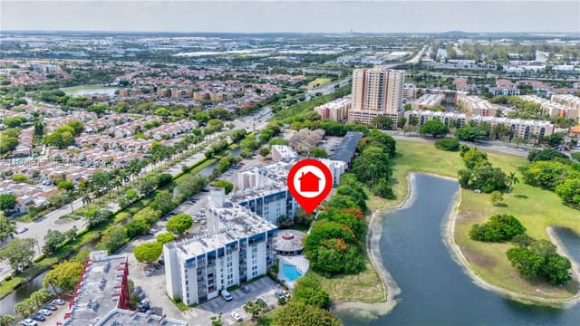 9682 Fontainebleau Boulevard 110, sold in Golfview Club Fontaineble, Miami, FL