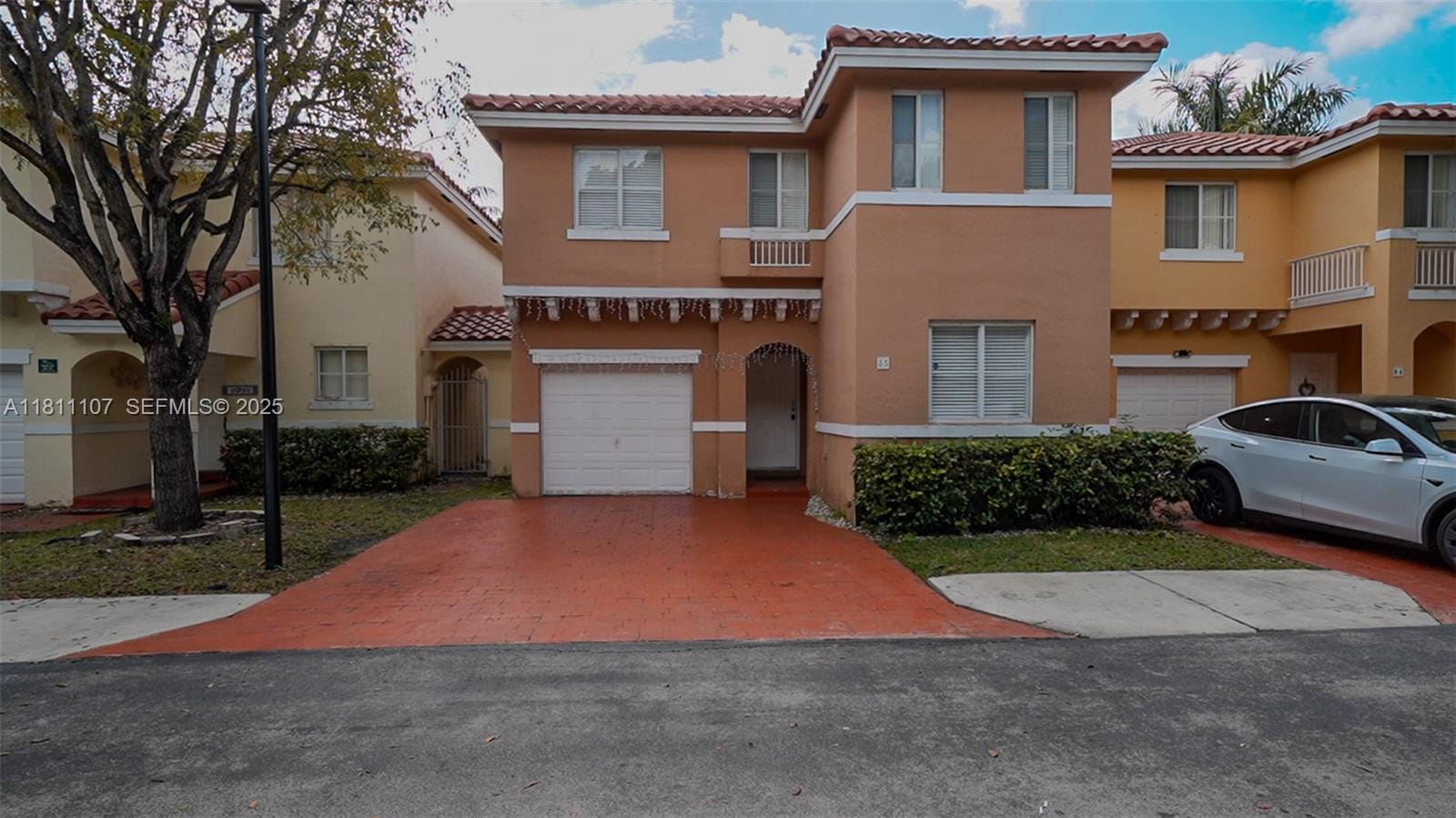 14816 SW 104th Street 85 — photo 2